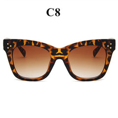 Oulylan Classic Cat Eye Sunglasses Women Vintage Oversized Gradient Sun Glasses Shades Female Luxury Designer UV400 Sunglass